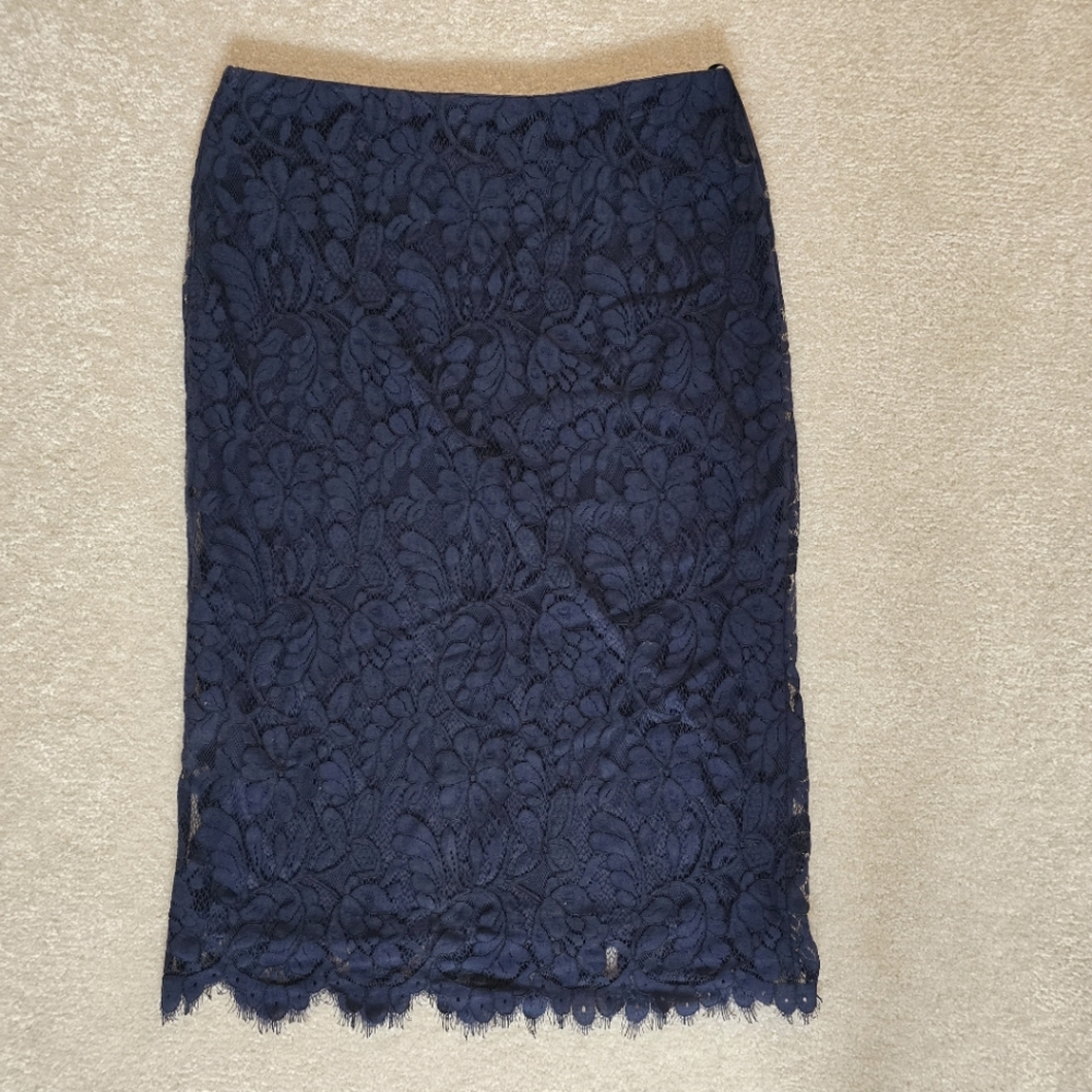 Roman Navy Floral Lace Skirt, size 10